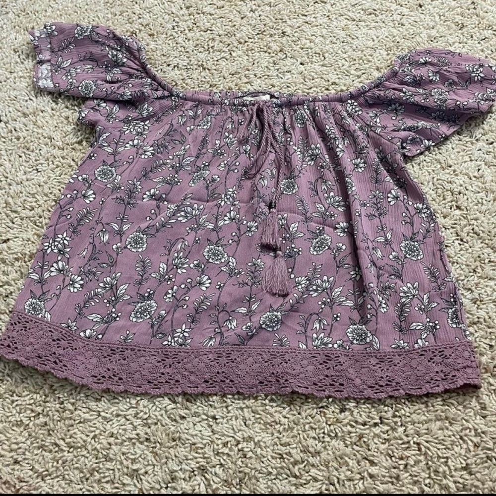 Aeropostale Ladies Top